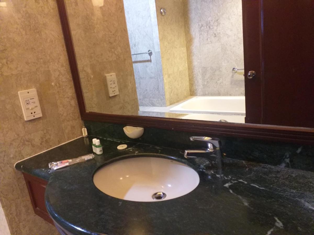Sabah Suites At Times Square Kl Kuala Lumpur Luaran gambar